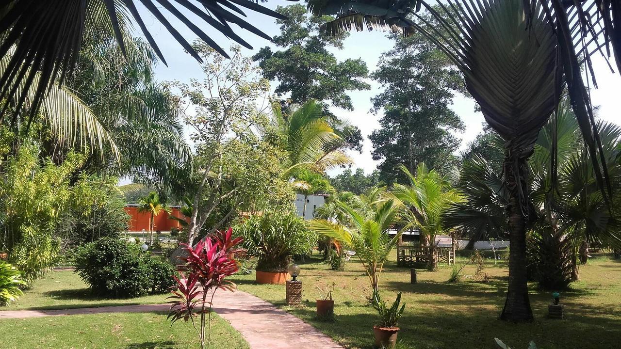 Beautiful Flower Resort Pak Meng Exterior foto